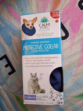 NEVER USED!! Protective Inflatable Collar FOR VERY SMALL Fur Baby - Navy Blue